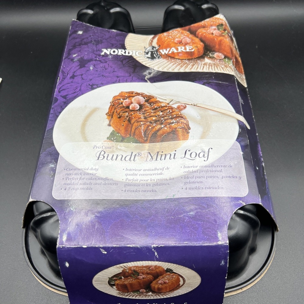 Nordic Ware Pro Cast‎ Bundt Mini Loaf 4 Loaves Minneapolis MN USA